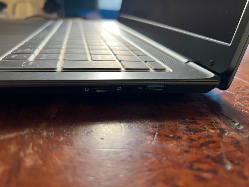 Portátil SGIN M17 Pro 17.3  8GB RAM  Color gris afbeelding 2
