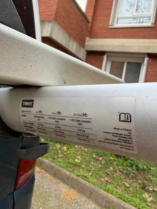 Portabicicletas Thule VW T6 Le faltan los brazos