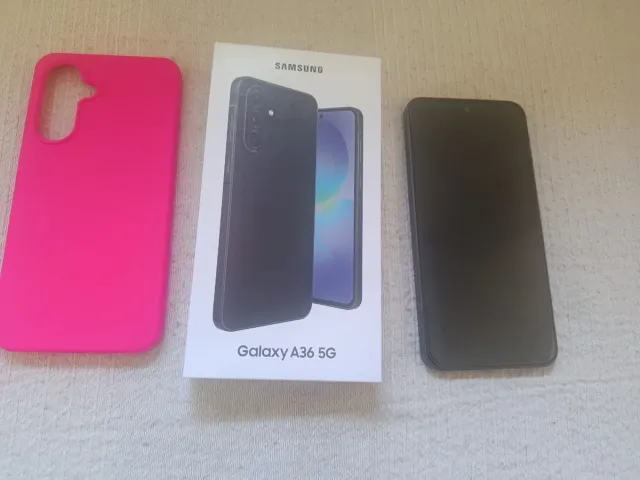 Samsung Galaxy A36 5G + Funda Rosa