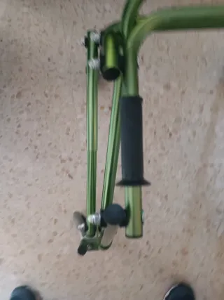 Andador Ortopédico Infantil Verde