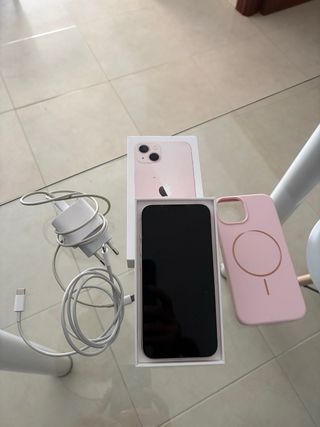 iPhone 13 Rosa