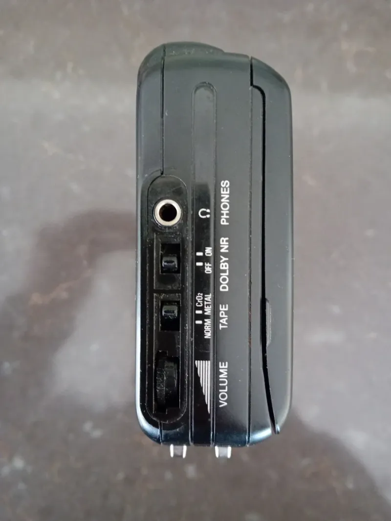 Reproductor de cassettes estéreo Walkman AIWA G57MkII afbeelding 3