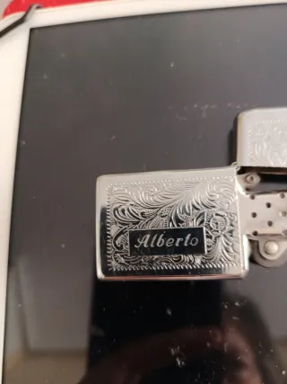 Mechero y Llavero con Diseño Floral