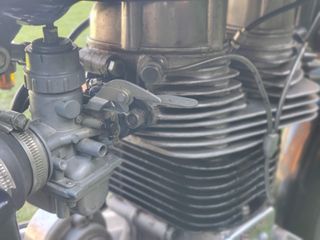 Royal Enfield Bullet 500 Negra