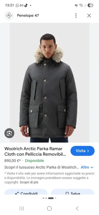 Giubbotto Woolrich Blu con Cappuccio Pelliccia