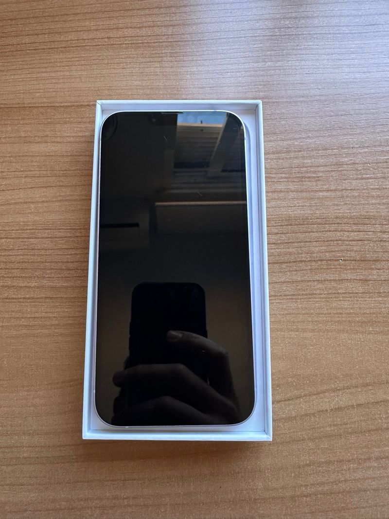 iPhone 14 Plus 256GB afbeelding 3