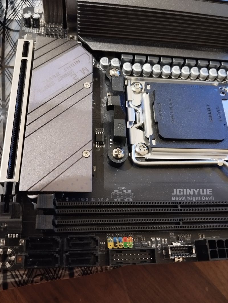 Placa Base JGINYUE B650i Night Devil AM5 Mini ITX afbeelding 5