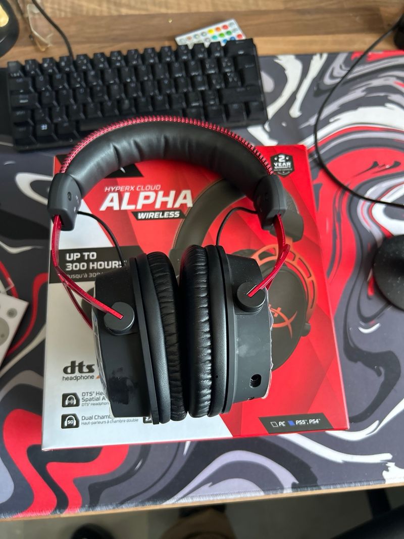 HyperX Cloud Alpha Wireless Auriculares afbeelding 3
