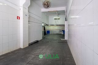Local comercial en venta en Gros en San Sebastián-Donostia
