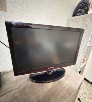 Televisor Samsung 19 HD Ready LCD