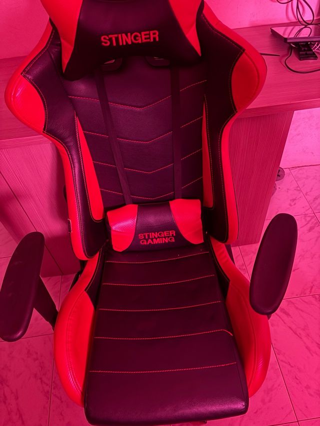 Silla Gamer Stinger Negra y Roja