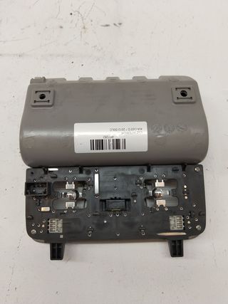 LUZ INTERIOR KIA CEED