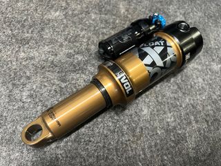 Fox float X Factory 185x55mm Kashima