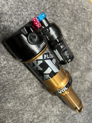 Fox float X Factory 185x55mm Kashima