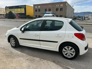 Peugeot 207 1.6 HDI 2009