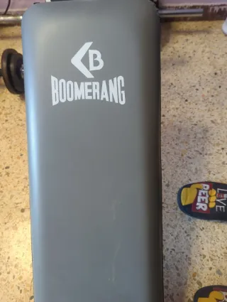 Banco de abdominales Boomerang