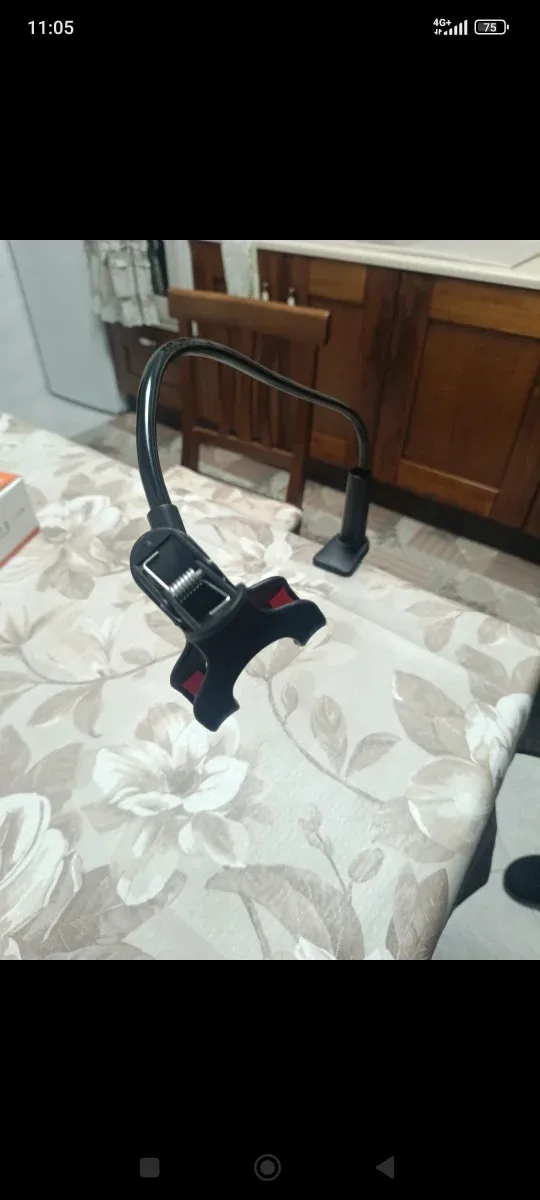 Soporte de mesa flexible para celular