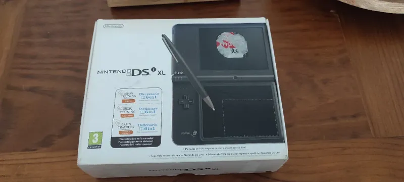 Nintendo DSi XL Negra
