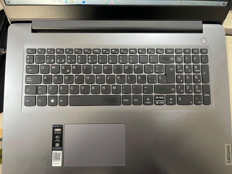 Lenovo IdeaPad 3 17 Ryzen 7 16GB RAM 512GB SSD afbeelding 2