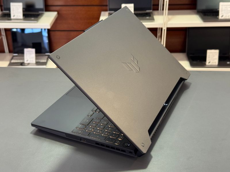 Portátil GAMING Asus TUF - GARANTIA afbeelding 5