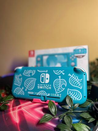 Nintendo Switch Lite Animal Crossing Edicion Espe.