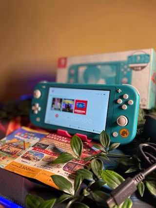 Nintendo Switch Lite Animal Crossing Edicion Espe.