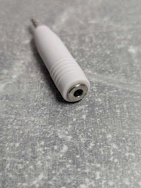 Adaptador de audio Jack 3.5mm a 2.5mm afbeelding 2