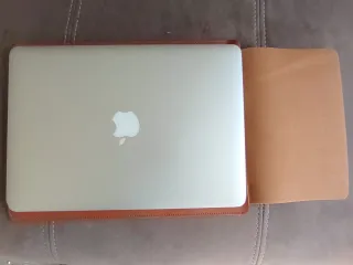 MacBook Air Core i7 Plata