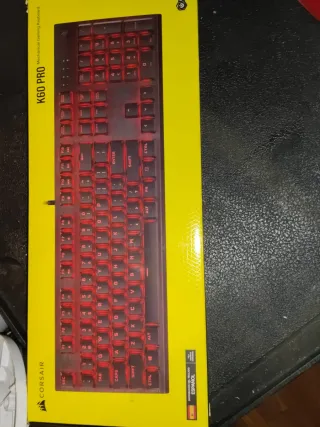 Teclado Mecánico Gaming Corsair K60 PRO