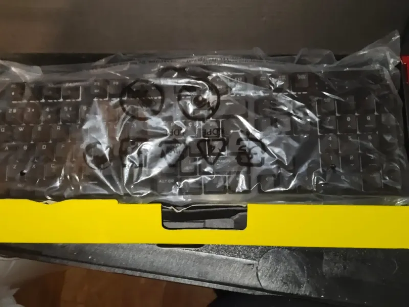 Teclado Mecánico Gaming Corsair K60 PRO afbeelding 3