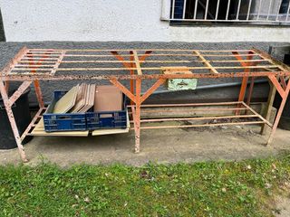 Mesa de metal vintage