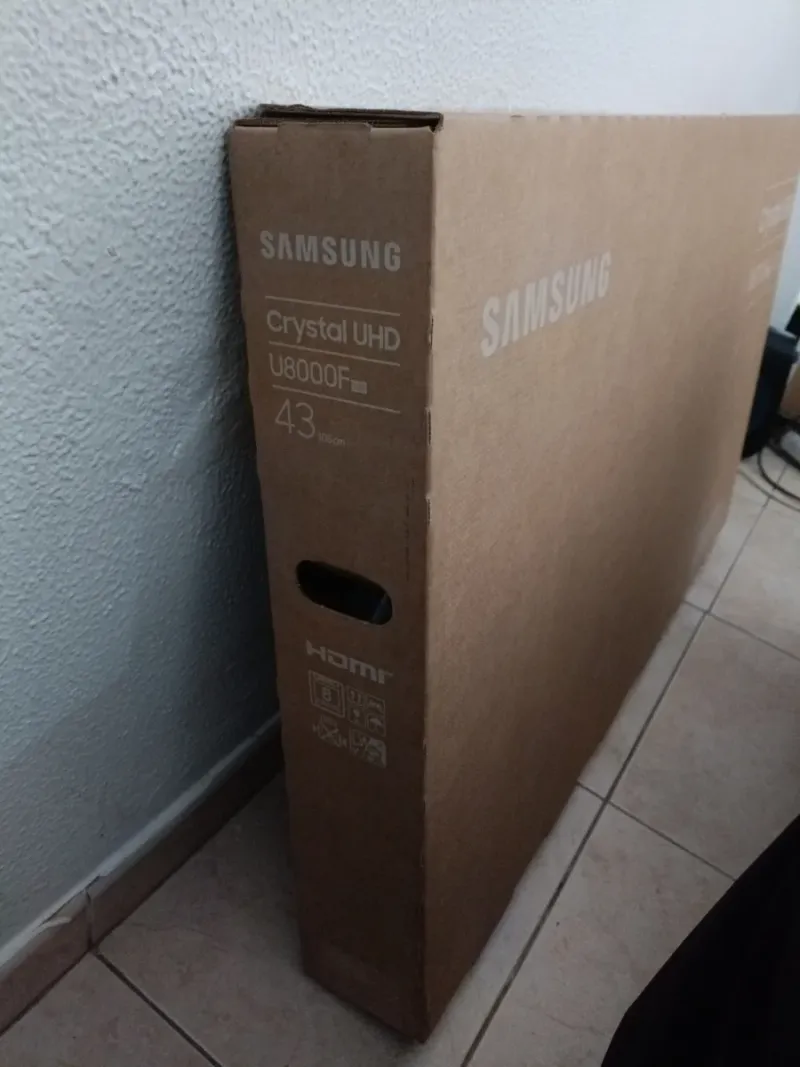 Samsung Crystal UHD 43 U8000F Nuevo afbeelding 3