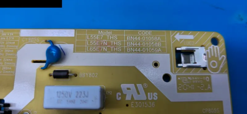 Fuente de Poder Samsung QE50Q60TAU afbeelding 3