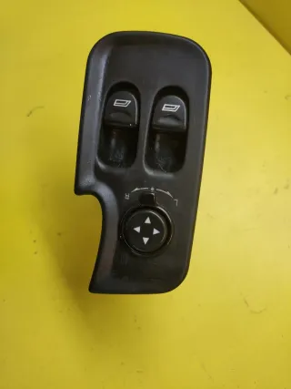 BOTONERA ELEVALUNAS ELECTRICOS ALFA 147