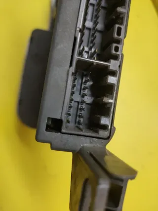 BOTONERA ELEVALUNAS ELECTRICOS ALFA 147