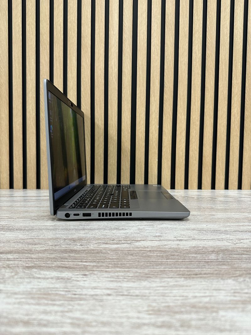Dell Latitude 5410 i7 16gb 256gb SSD afbeelding 2