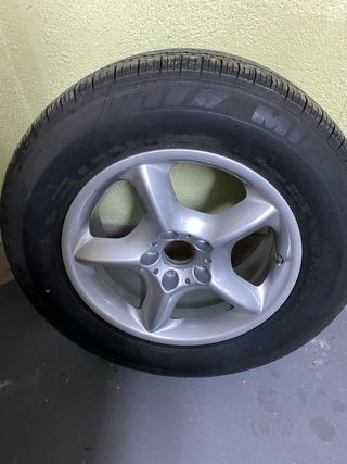 Bmw X5 rueda michelin nueva