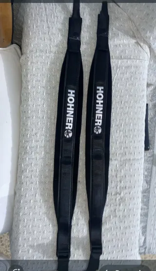 Acordeón Hohner Arietta 72 Bajos