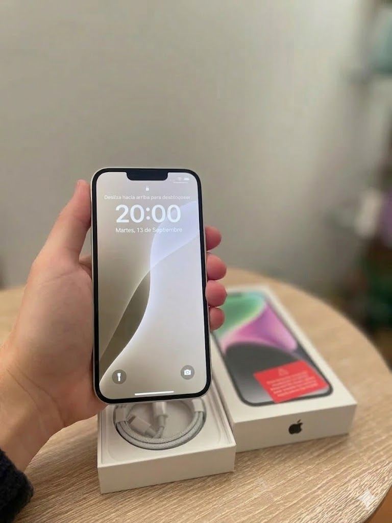 iPhone 14 Plus Blanco 256 GB 82% afbeelding 2
