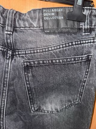 Mom Jeans Pull and Bear Gris