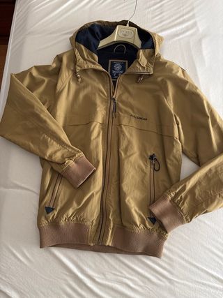 Cazadora Pull&Bear entretiempo hombre talla L