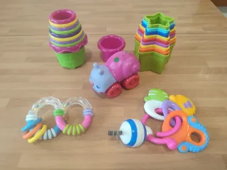 Lote Juguetes Bebé: Arrastre, Apilables, Sonajeros