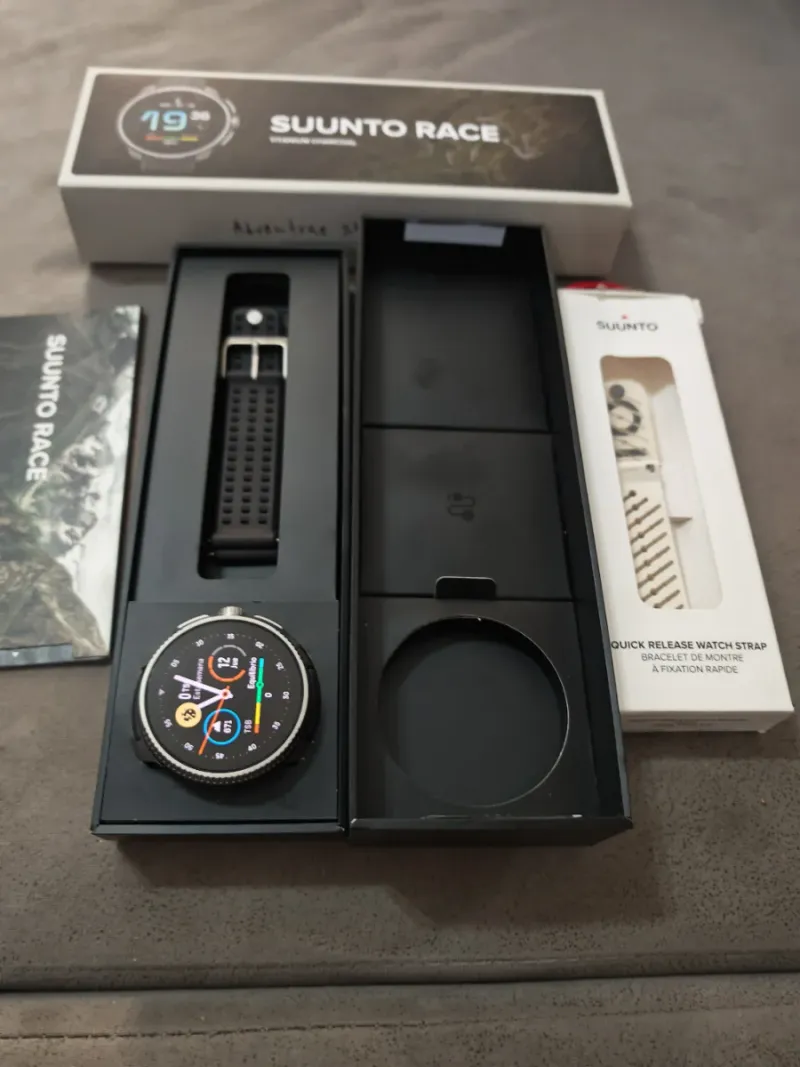 Suunto Race Titanium 49mm a estrenar + regalo