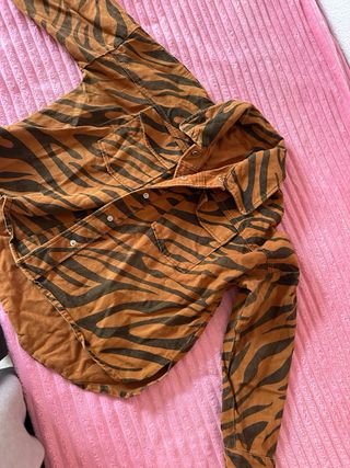 Chaqueta con estampado de cebra