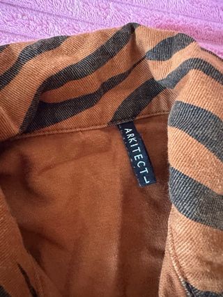 Chaqueta con estampado de cebra