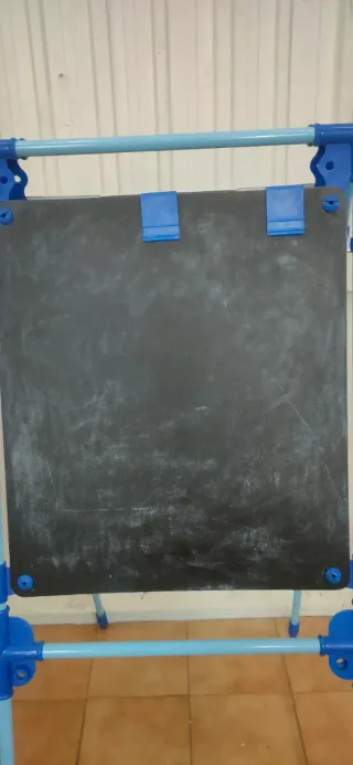 Pizarra infantil de pie