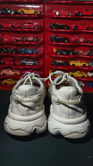 Zapatillas Adidas OZWEEGO Beige/Blanco