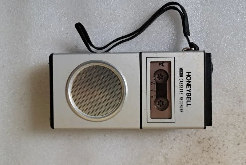Grabadora de Mini Cassette Honeywell