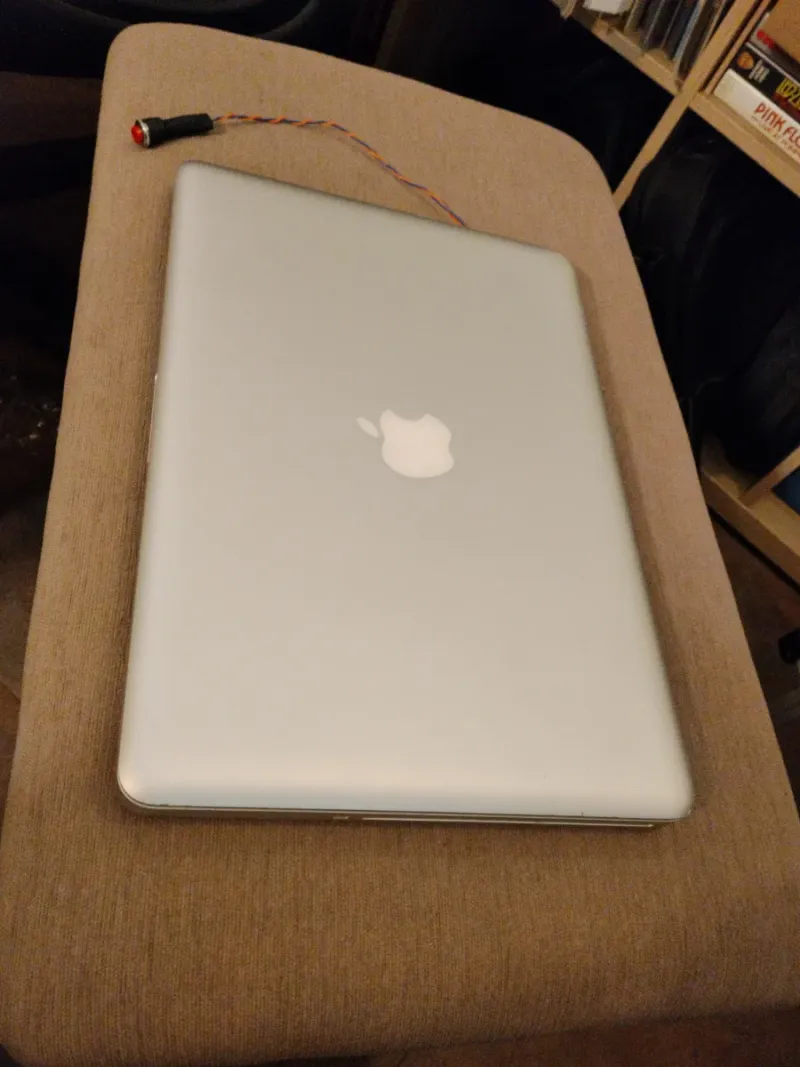 Macbook Pro 2012 i7 PARA PIEZAS afbeelding 3