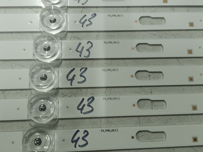 UE65TU7095U, KIT 10 TIRAS LED (ref,43) afbeelding 5